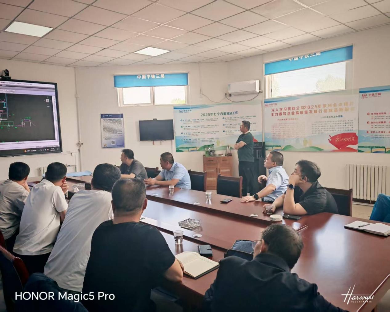 14067928.jpg 图片2.jpg