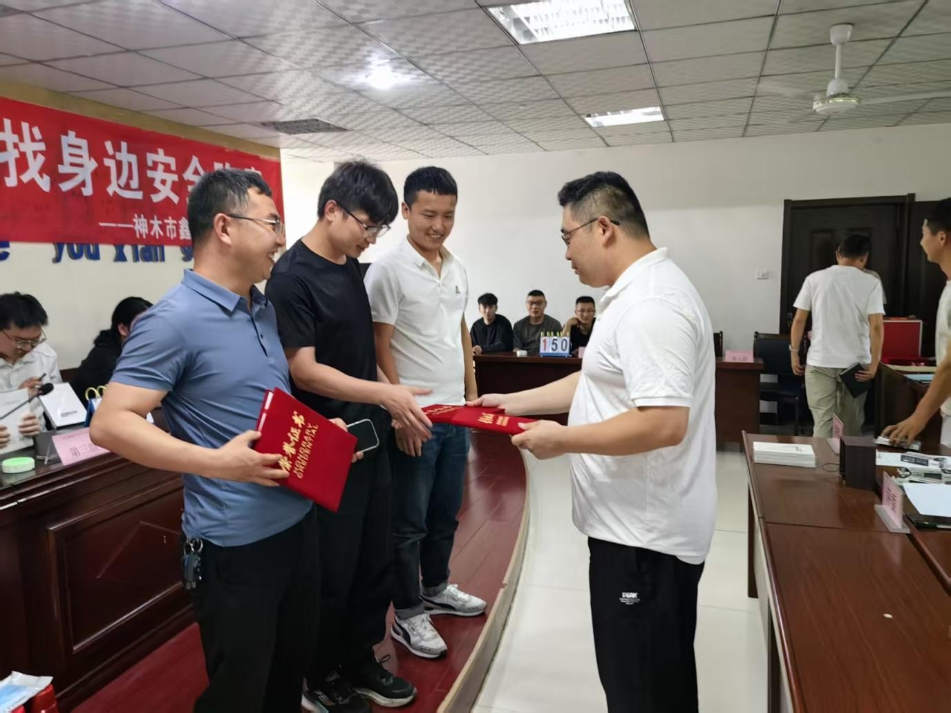 79035902.jpg 图片3.jpg